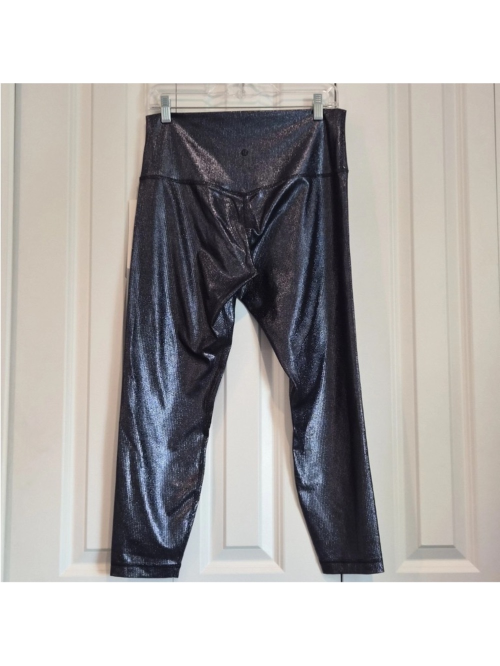 Lululemon rib align shiny leggings. Size 12 - Picture 6 of 8